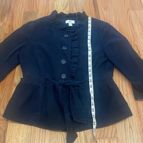 Ann Taylor loft crop blazer  with buttons and attached belt size 10 linen - Picture 3 of 5